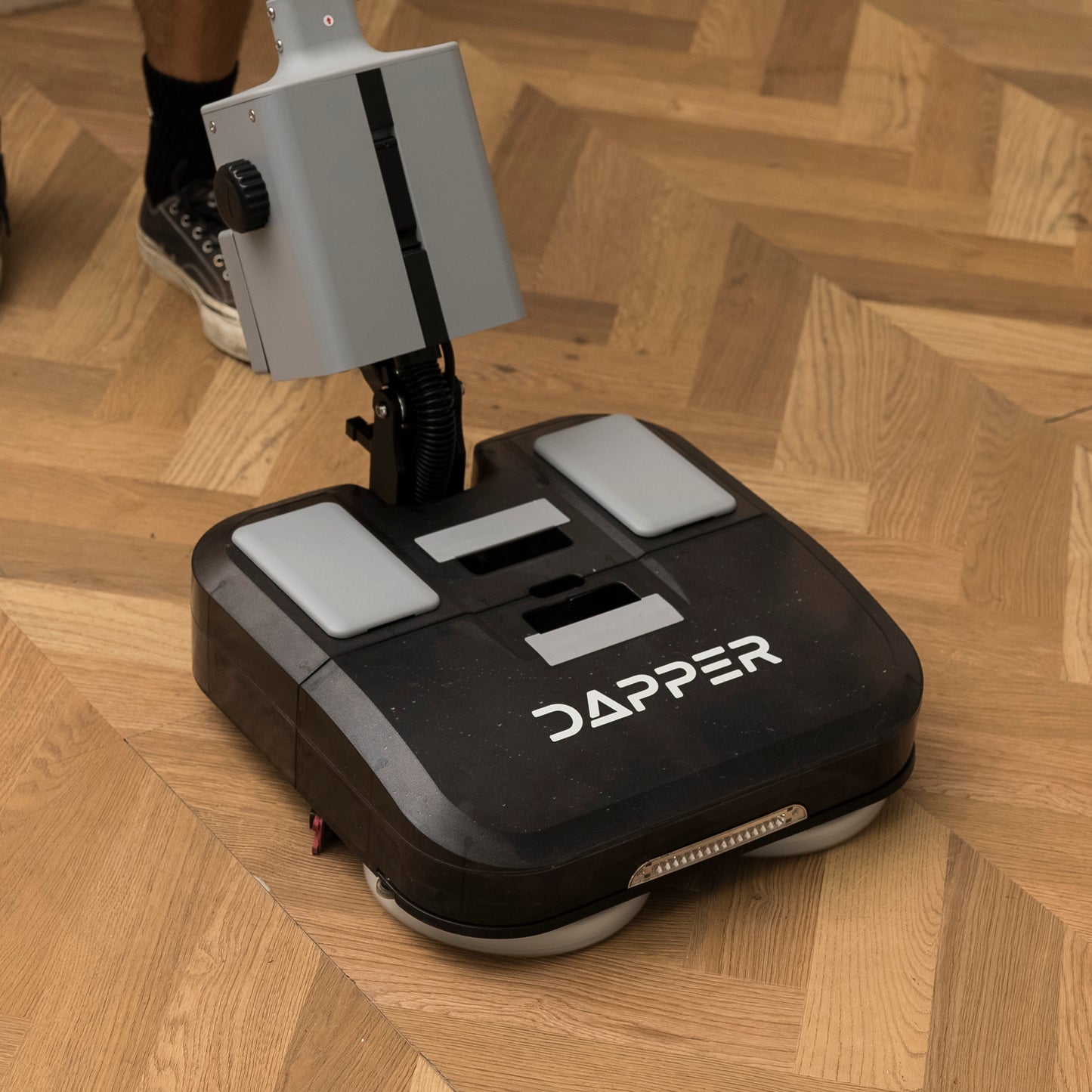 Battery Powered Walk Behind Mini Automatic Floor Scrubber Machine
